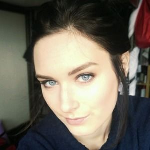 Meet your Posher, Brenna